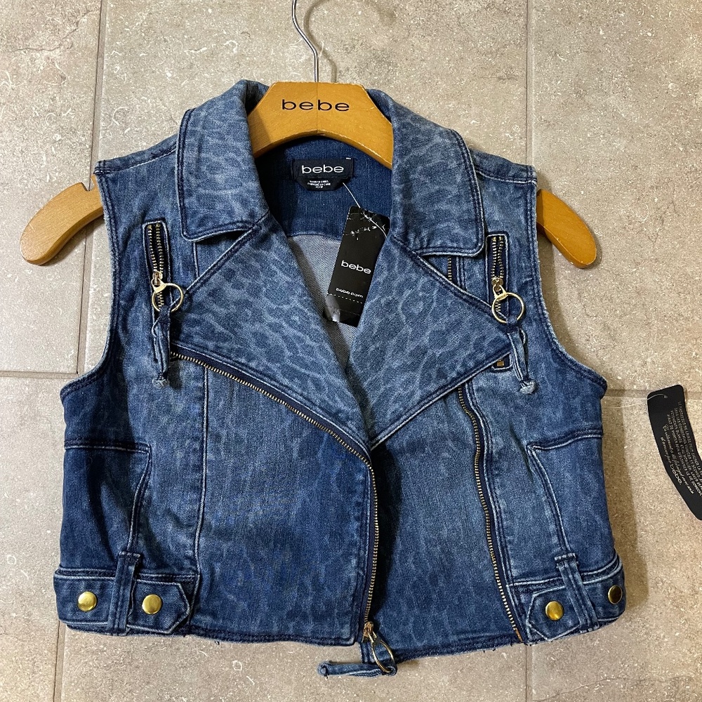Bebe Blue Crop Leopard Jean Vest NWT  XS